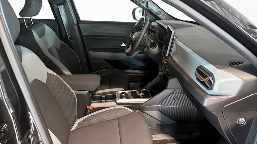 Bild 3 av Dacia Duster hybrid-G 150 4x4