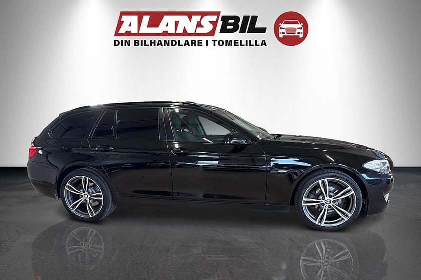 Bild 2 av BMW 520d Touring Steptronic A-Traktor 0kr Kontant 3,45%Ränta