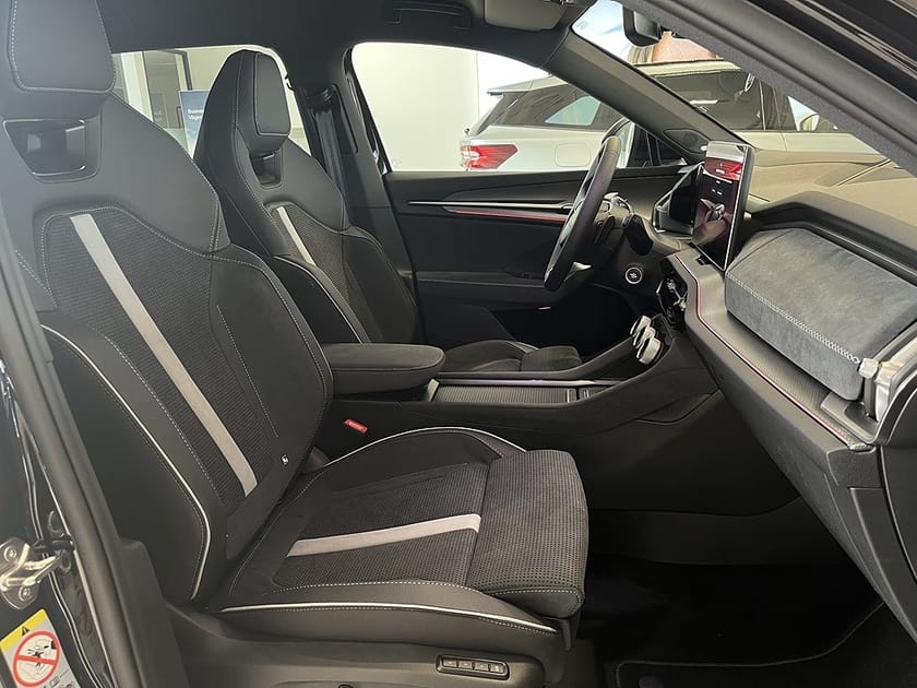 Bild 5 av Škoda Kodiaq iV Skoda SPORTLINE 1,5 TSI 204 HK 6 VXL DSG