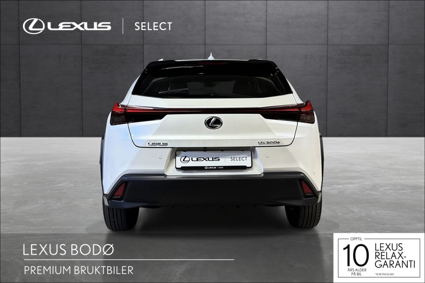 Bilde 4 av Lexus UX 300e Premium Tech/450 km WLTP rekkevidde/Lav kilometerstand