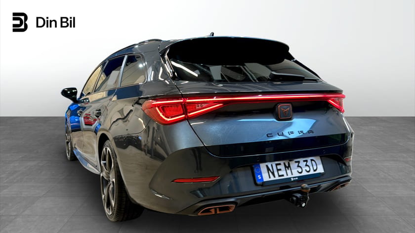 Bild 3 av CUPRA Leon Sportstourer e-Hybrid eHybrid DSG Drag/Backkamera