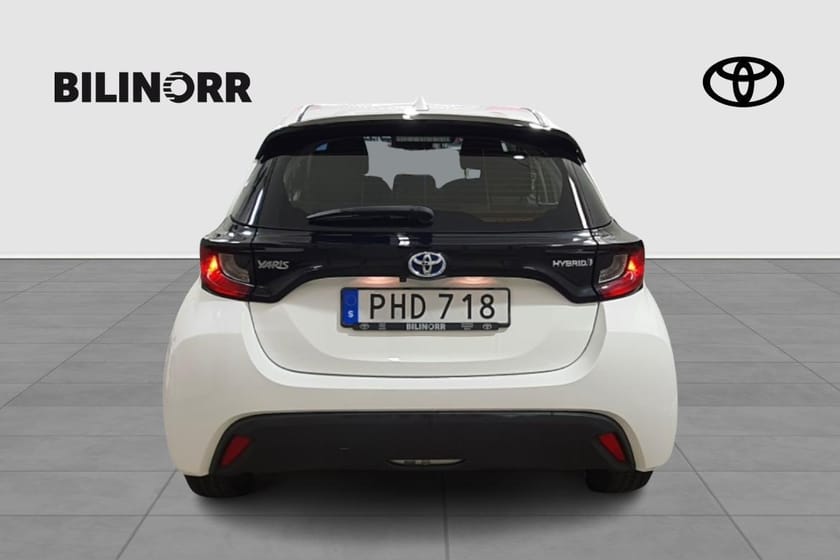 Bild 4 av Toyota Yaris Hybrid 1,5 5D ACTIVE V-HJUL