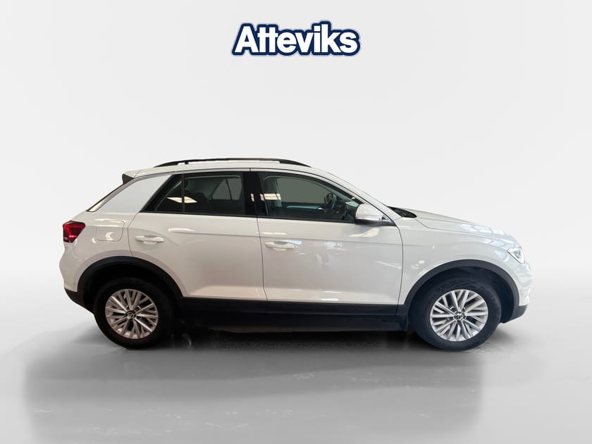 Bild 2 av Volkswagen T-Roc 1.0 TSI 110hk *Assistanspaket/Digitalt mätarhus*