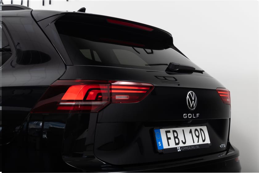 Bild 5 av Volkswagen Golf Sportscombi 1.5 eTSI DSG 150hk H/K B-Kamera Komfortpaket