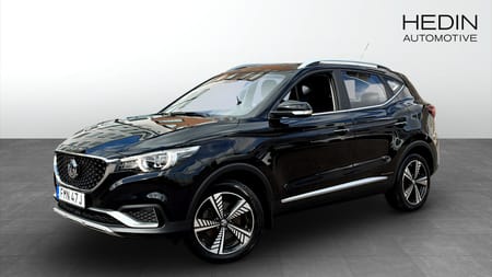MG ZS EV 45KWh LUXURY / PANO / 15 000kr LADDKORT /