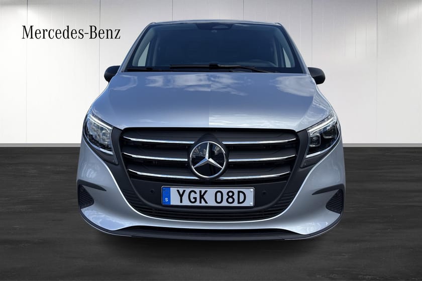 Bild 2 av Mercedes-Benz Vito 116 CDI 4x4 3.0t SELECT lagerbil för omgående leverans