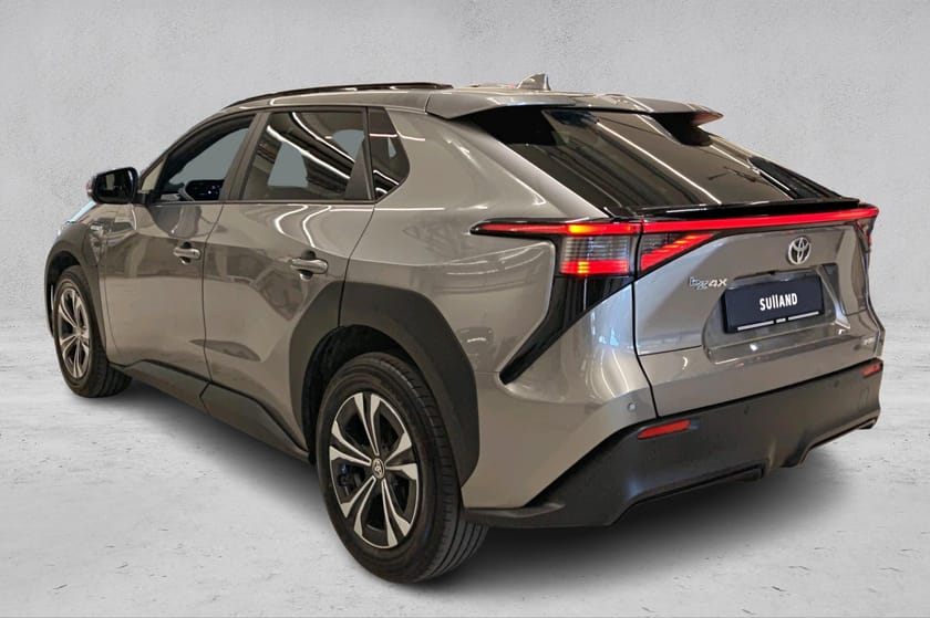 Bilde 3 av Toyota bZ4X