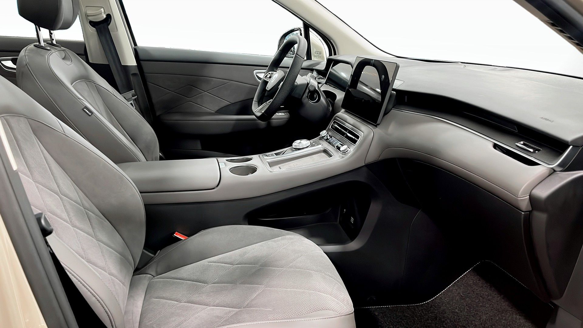 MG MGS6 EV EV LUXURY AWD 77KWH 2026, photo 3/10