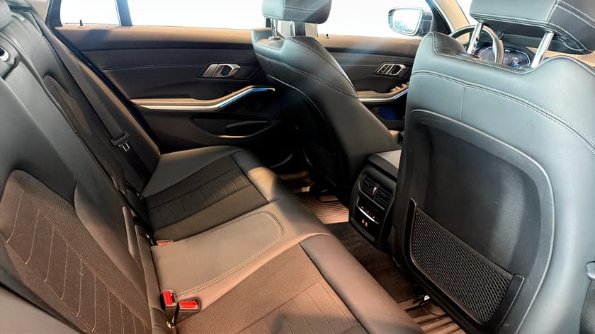 Bild 5 av BMW 330e xDrive Touring Drag PDC Farthållare