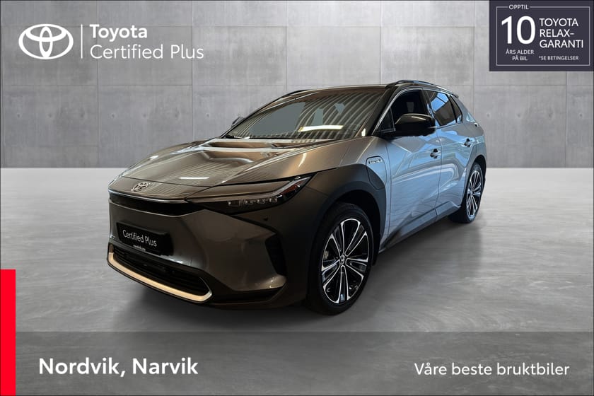 Bilde 1 av Toyota bZ4X Executive Bitone med tilhengerfeste og LED-bar