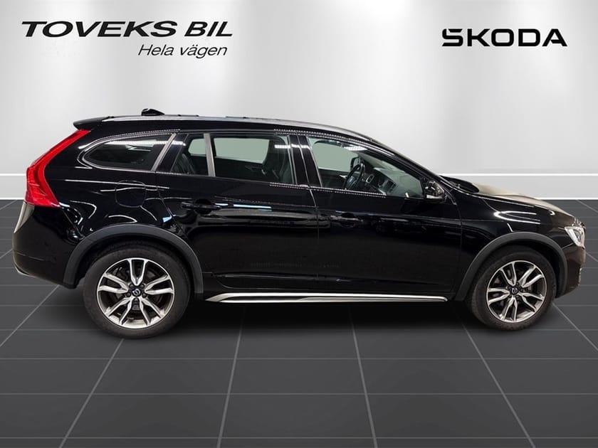 Bild 2 av Volvo V60 Cross Country County D3 150Hk Summum Elstol