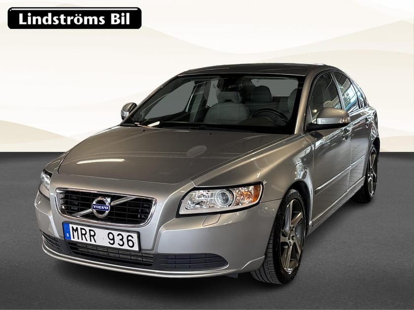 Bild 1 av Volvo S40 D2 Kinetic Dragkrok Sommar/Vinterhjul