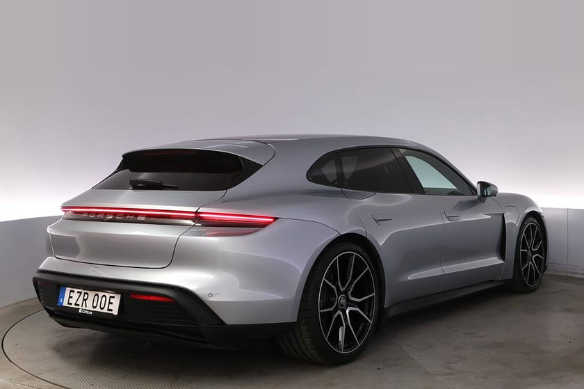 Bild 5 av Porsche Taycan Sport Turismo DD SportChrono Pano BOSE Elstol