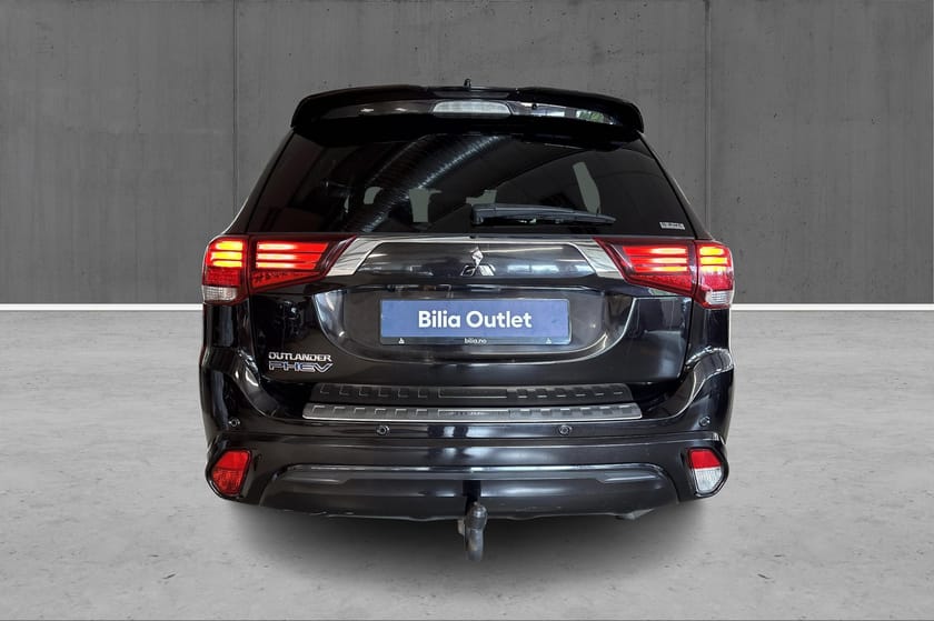 Bilde 5 av Mitsubishi Outlander PHEV 4X4 S-Edition Soltak, Skinn, H.feste