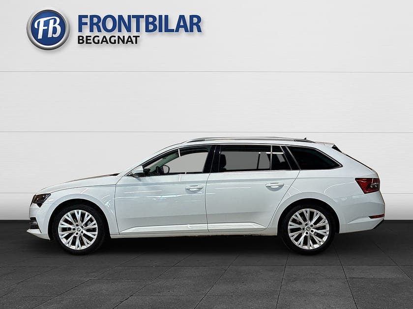 Bild 5 av Škoda Superb iV Kombi Skoda 1.4 /El Drag/B-kamera/Navi/P-värmare/