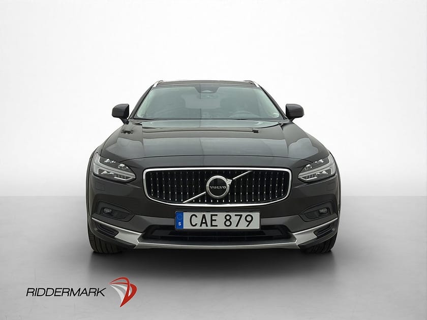 Bild 2 av Volvo V90 Cross Country B5 AWD Plus P-Värmare 360° Skinn