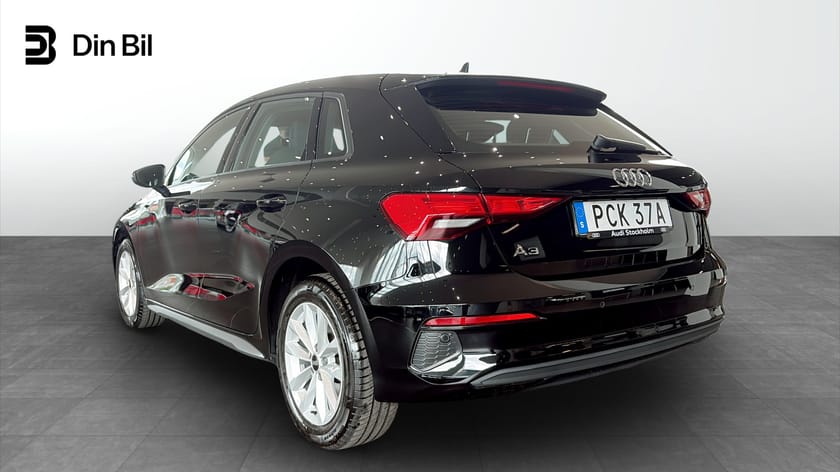 Bild 3 av Audi A3 Sportback 35 TFSI 150HK 6-växlad Proline / CarPlay