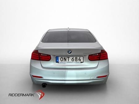 BMW 320i Sedan 320 184hk Navi Farthållare Bluetooth