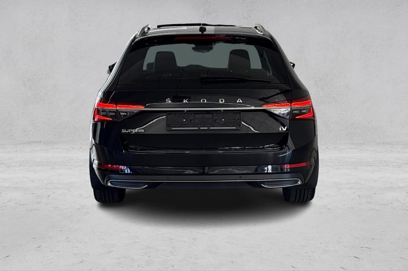 Bilde 5 av Škoda Superb iV Combi