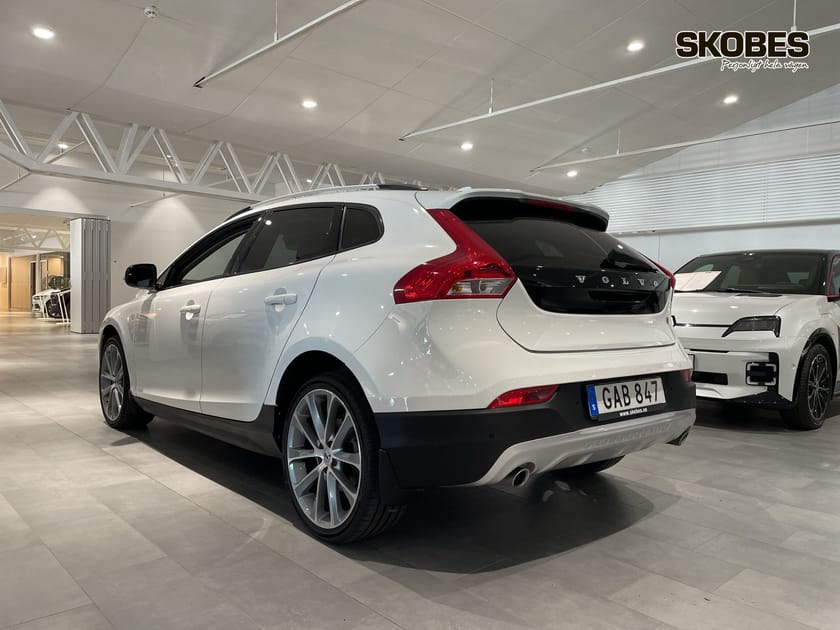 Bild 4 av Volvo V40 Cross Country D3 Summum Business E