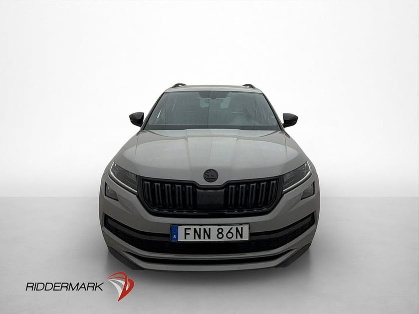 Bild 2 av Škoda Kodiaq 7-Seater Skoda 2.0 TSI 4x4 Sportline 7-Sits Cockpit P-Värmare