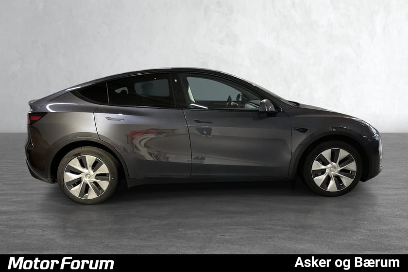 Bilde 4 av Tesla Model Y Long Range AWD PREMIUM/HENGERFESTE/S+V/VI TAR INNBYTTE