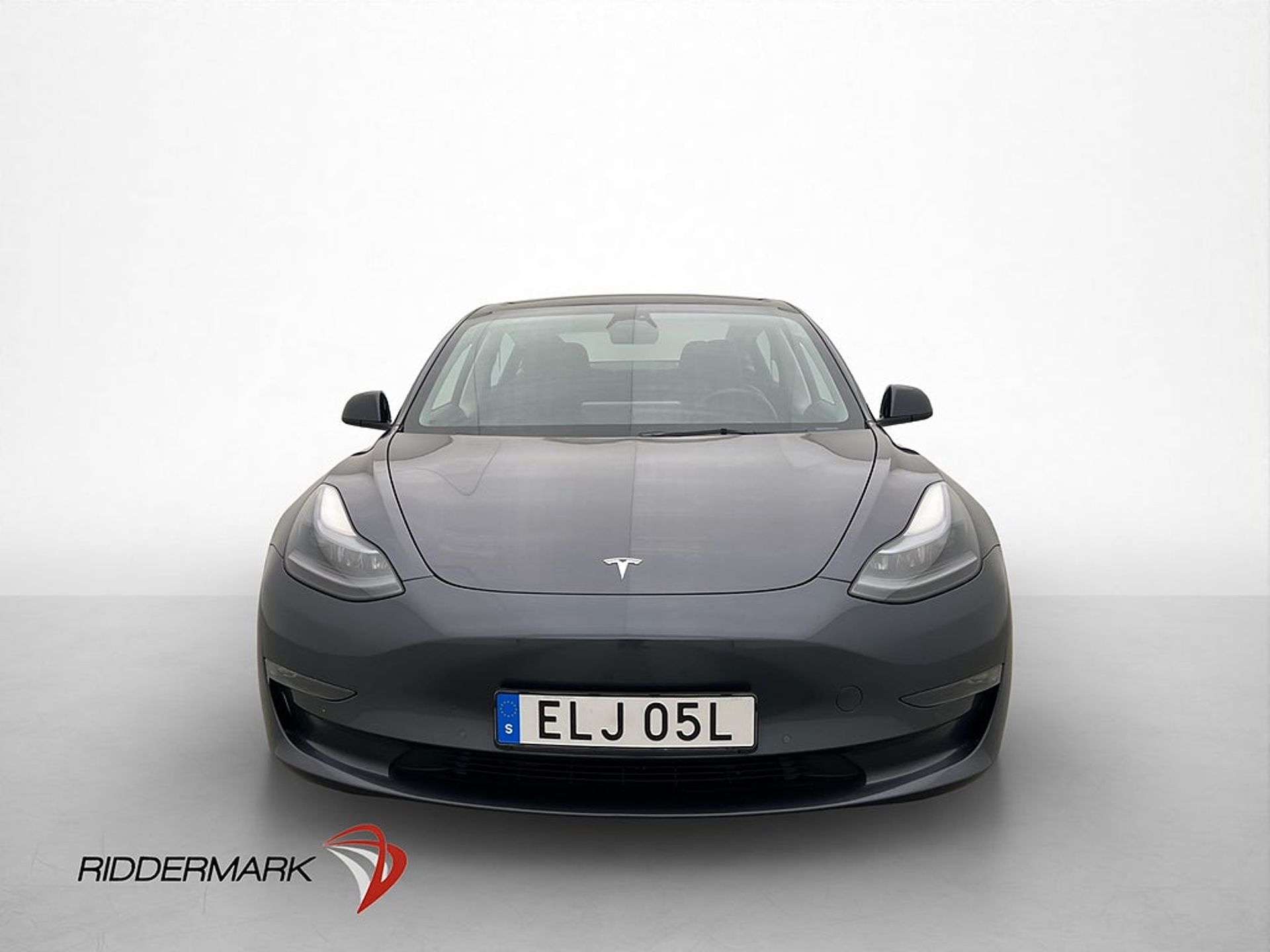 Tesla Model 3 Long Range AWD Svensksåld 2022, bild 3/43
