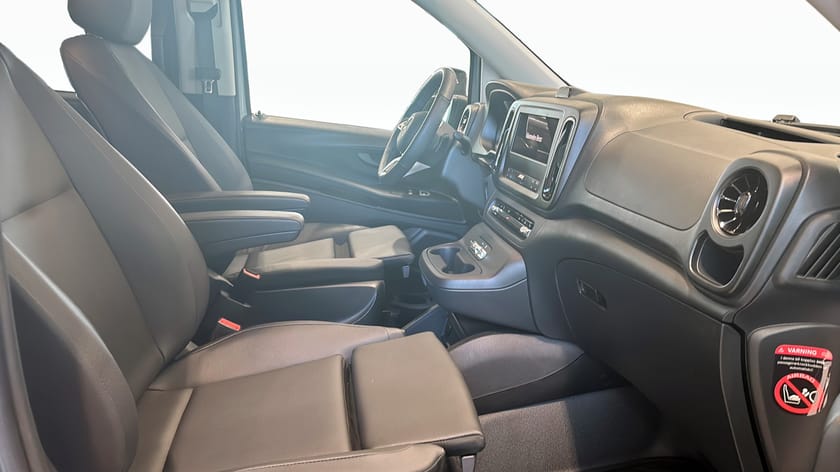 Bild 3 av Mercedes-Benz Vito Mixto 119 CDI 4x4 3.0t EX. LÅNG PRO