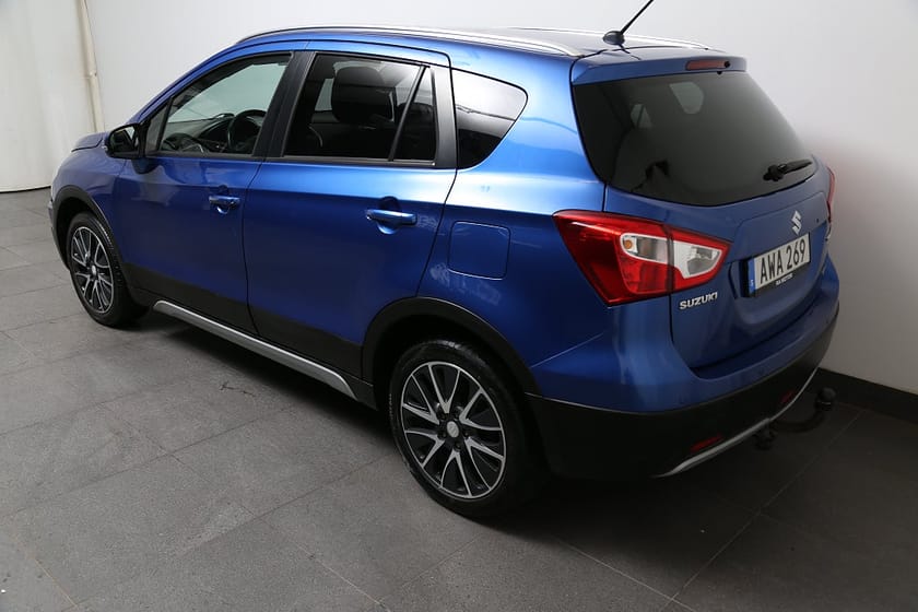 Bild 5 av Suzuki SX4 S-Cross 1,6 VVT AllGrip Exclusive 120hk Pano Motorv Drag