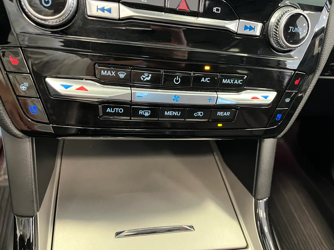 Ford Explorer Plug-In Hybrid