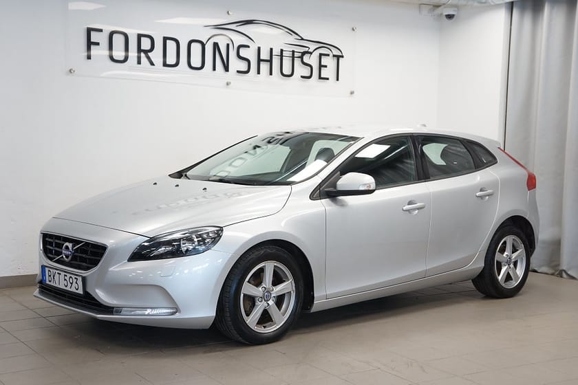 Bild 1 av Volvo V40 D2 KINETIC  | SVENSKSÅLD