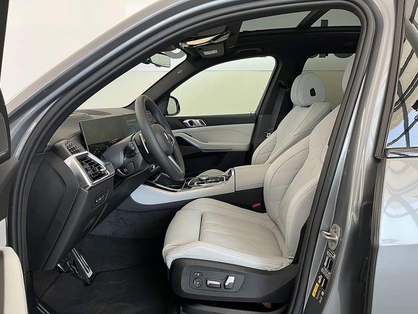 Bild 5 av BMW X5 xDrive50e 3,95 ränta M Sport Drag H/K Panorama