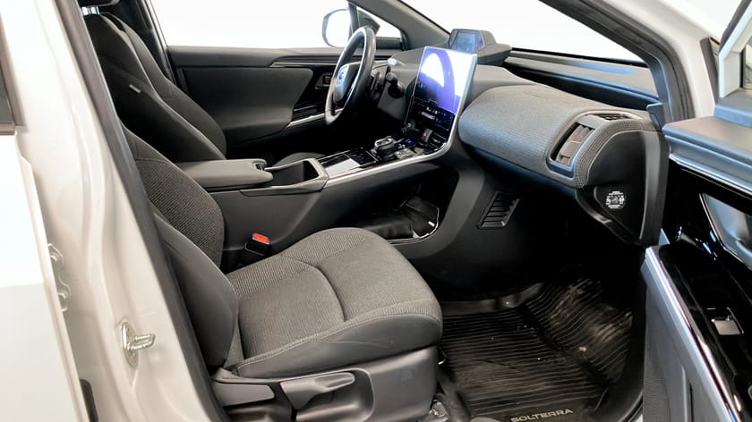 Bild 3 av Subaru Solterra LIMITED 77.2KWH AWD 218HK NAVI 360KAMERA MOMS