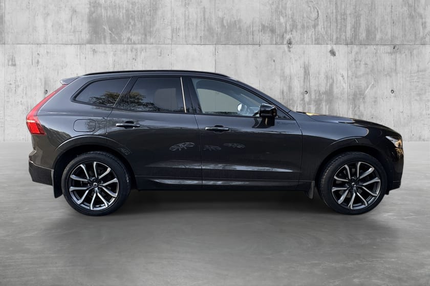 Bilde 4 av Volvo XC60 T6 R-Design/ Harman&Kardon/ Pano/ H&K/ Semi.El.HK