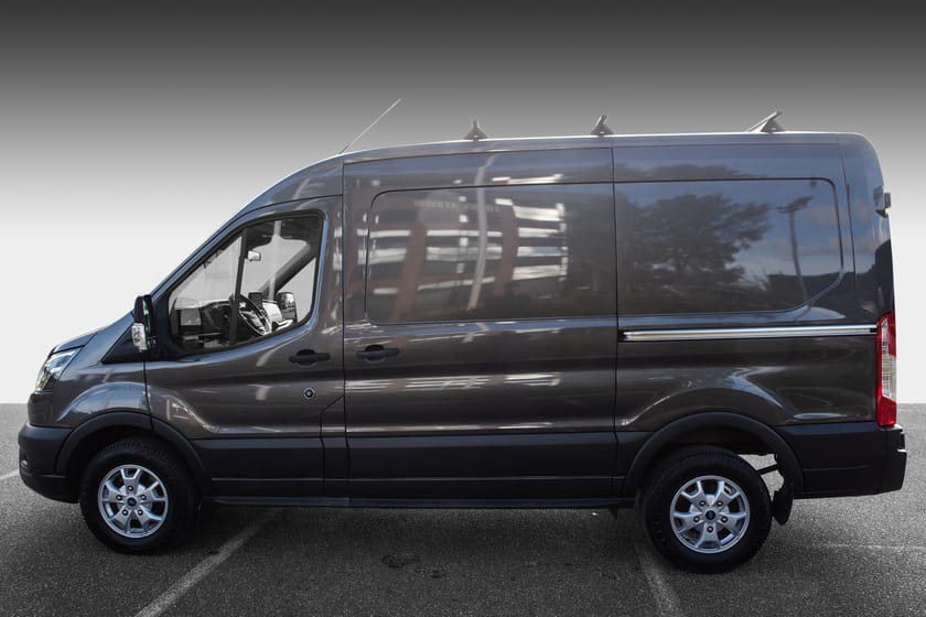Bilde 2 av Ford Transit 350 2,0 170hk AWD/L2H2 H.feste/Ny regreim April 2026