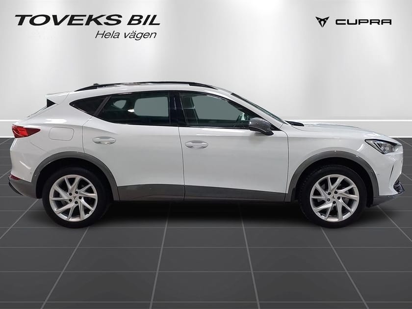 Bild 4 av CUPRA Formentor 150hk backkamera
