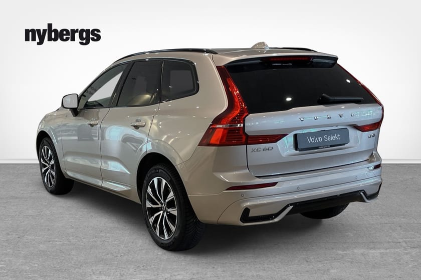 Bild 3 av Volvo XC60 B4 AWD Diesel Plus Dark