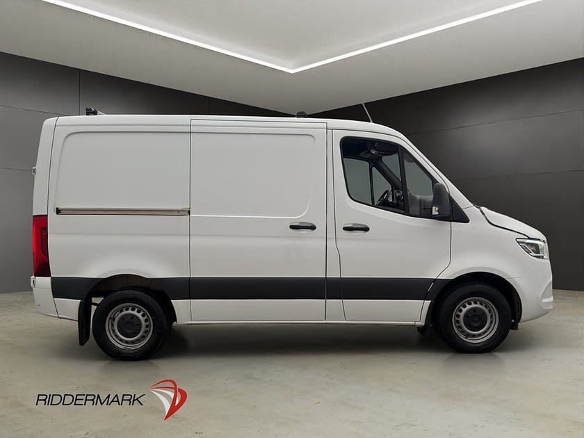 Bild 2 av Mercedes-Benz Sprinter 317 CDI RWD Panel Van Värm Drag 360° V-Inr CARPLAY Moms