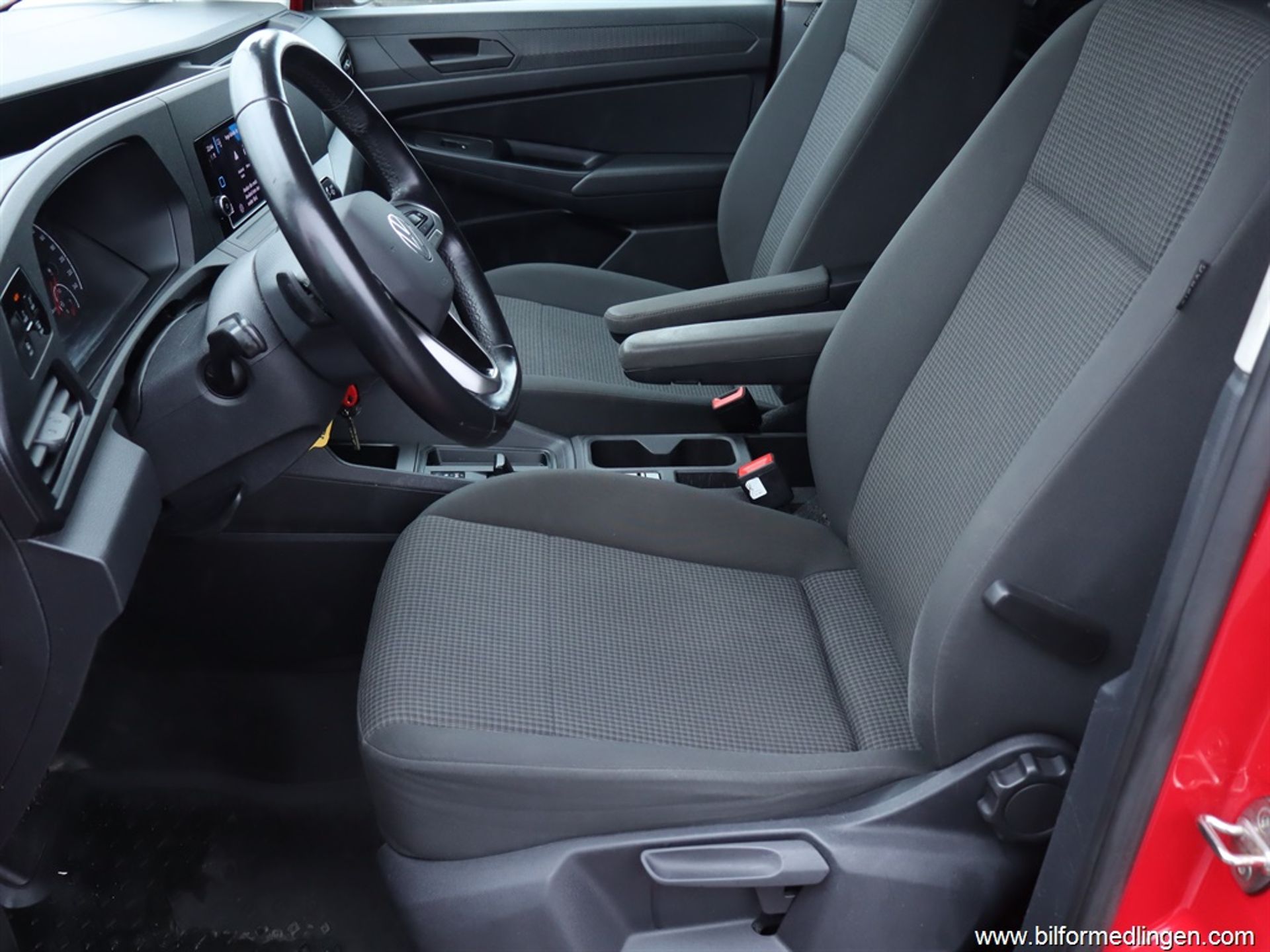 Volkswagen Caddy 2.0 TDI BMT 2021, bild 5/10