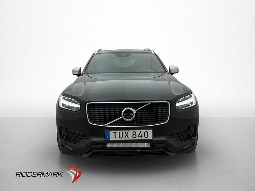 Bild 2 av Volvo XC90 D5 AWD R-Design B&W Pano Värmare 360° HUD 7-sits
