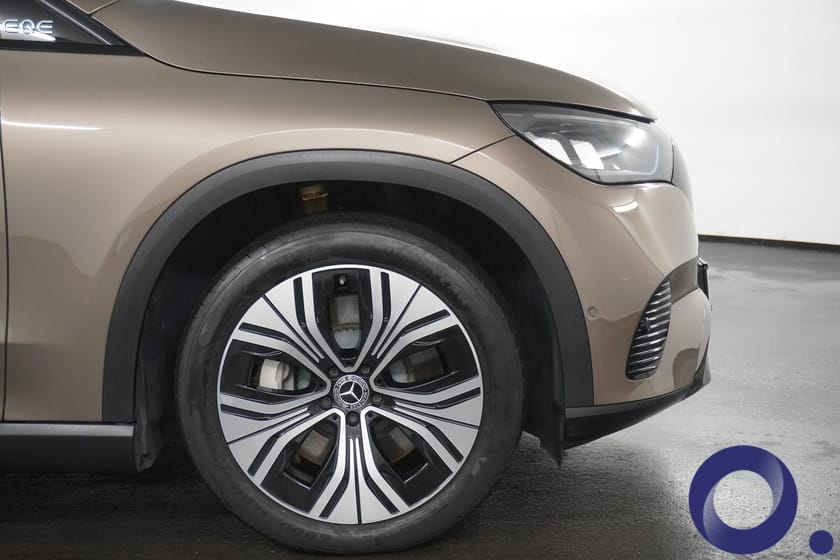 Bilde 2 av Mercedes-Benz EQE SUV 350 4MATIC 4MATIC, Burmester, Panorama, Head-up, Memory