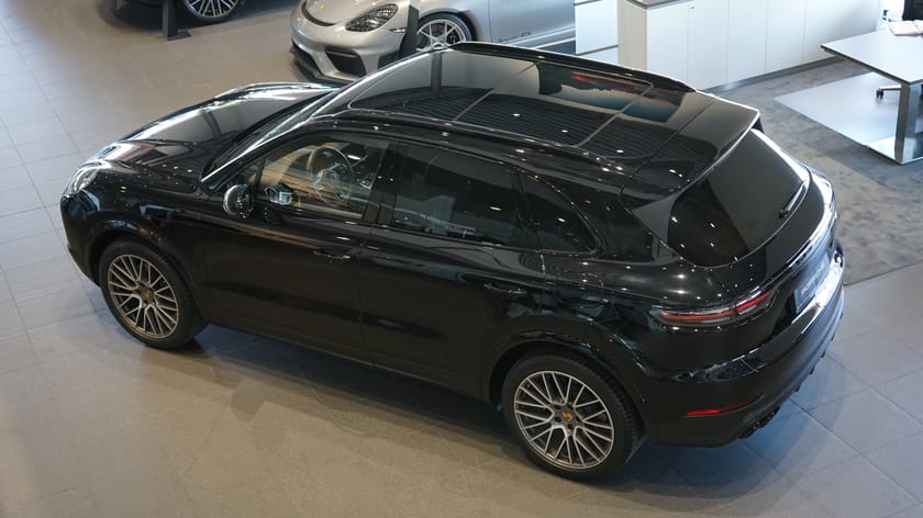 Bild 3 av Porsche Cayenne E-Hybrid Platinum Edition