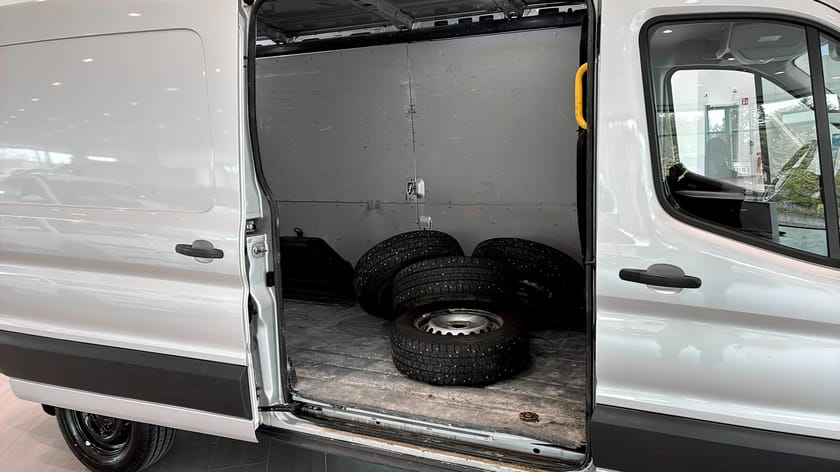 Bild 5 av Ford Transit 350 Skåp Trend L3 2.0L 130hk Fwd