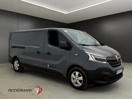 Renault Trafic Skåpbil L2 145hk Värm LED Drag B-Kamera V-Inredd MOMS