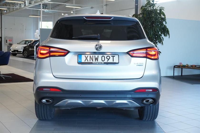 Bild 4 av MG EHS PHEV Luxury Pano Kamera 258hk