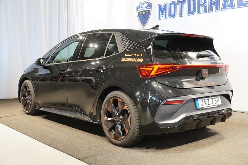 Bild 2 av CUPRA Born e-boost 59 KW / 231 HK 1-VXL