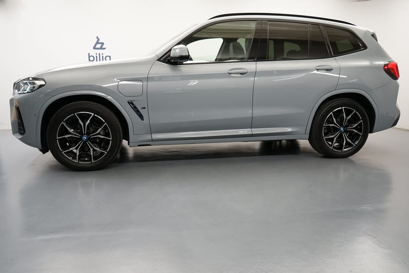 Bild 2 av BMW X3 xDrive30e M-Sport, Taklucka, Navigation