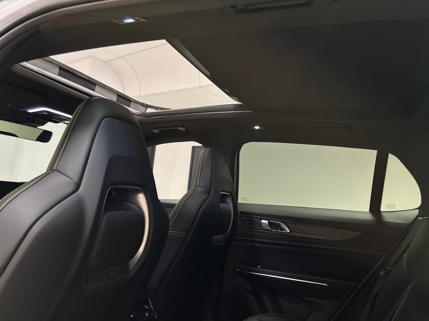 Bild 5 av Lynk & Co 01 PHEV