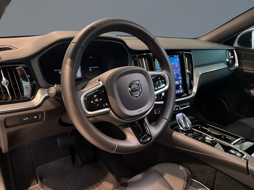 Bild 5 av Volvo V60 T6 Plus Dark Nordic Edition