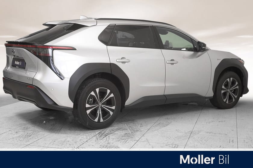 Bilde 2 av Toyota bZ4X AWD Executive